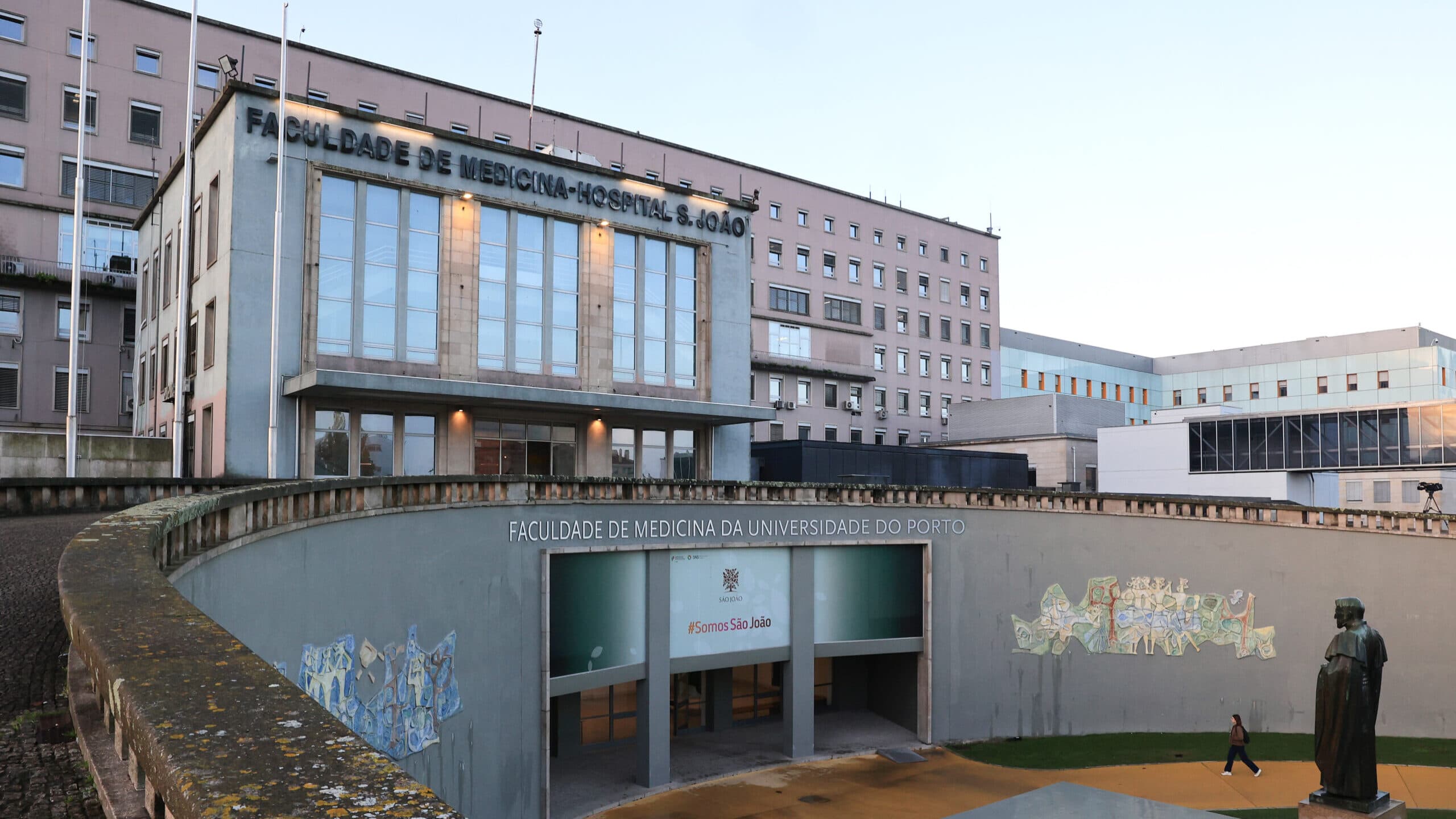 Government transfers 1.23 billion to hospitals to pay debts to suppliers