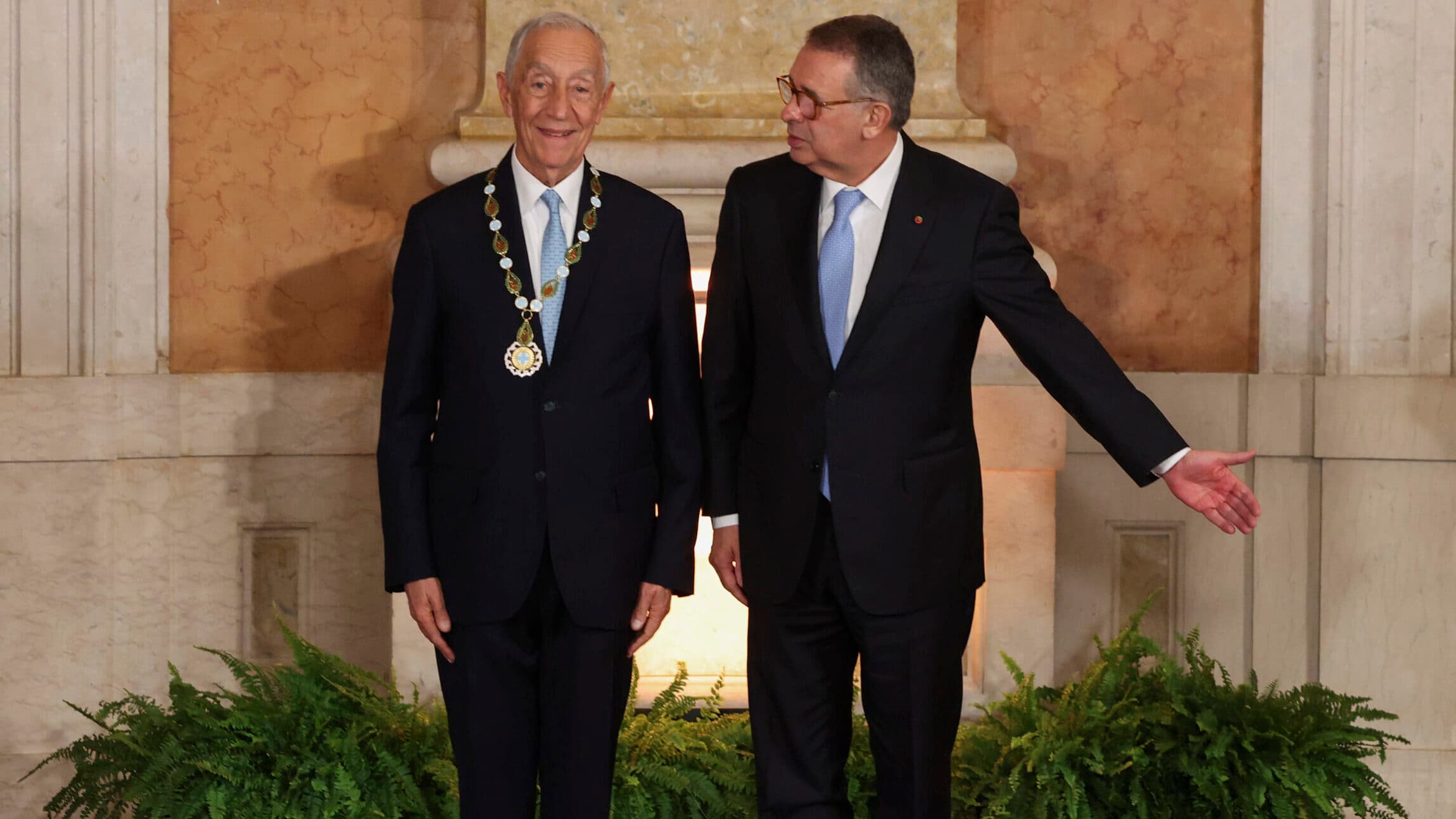 Marcelo enters the "eternal desert" after decoration