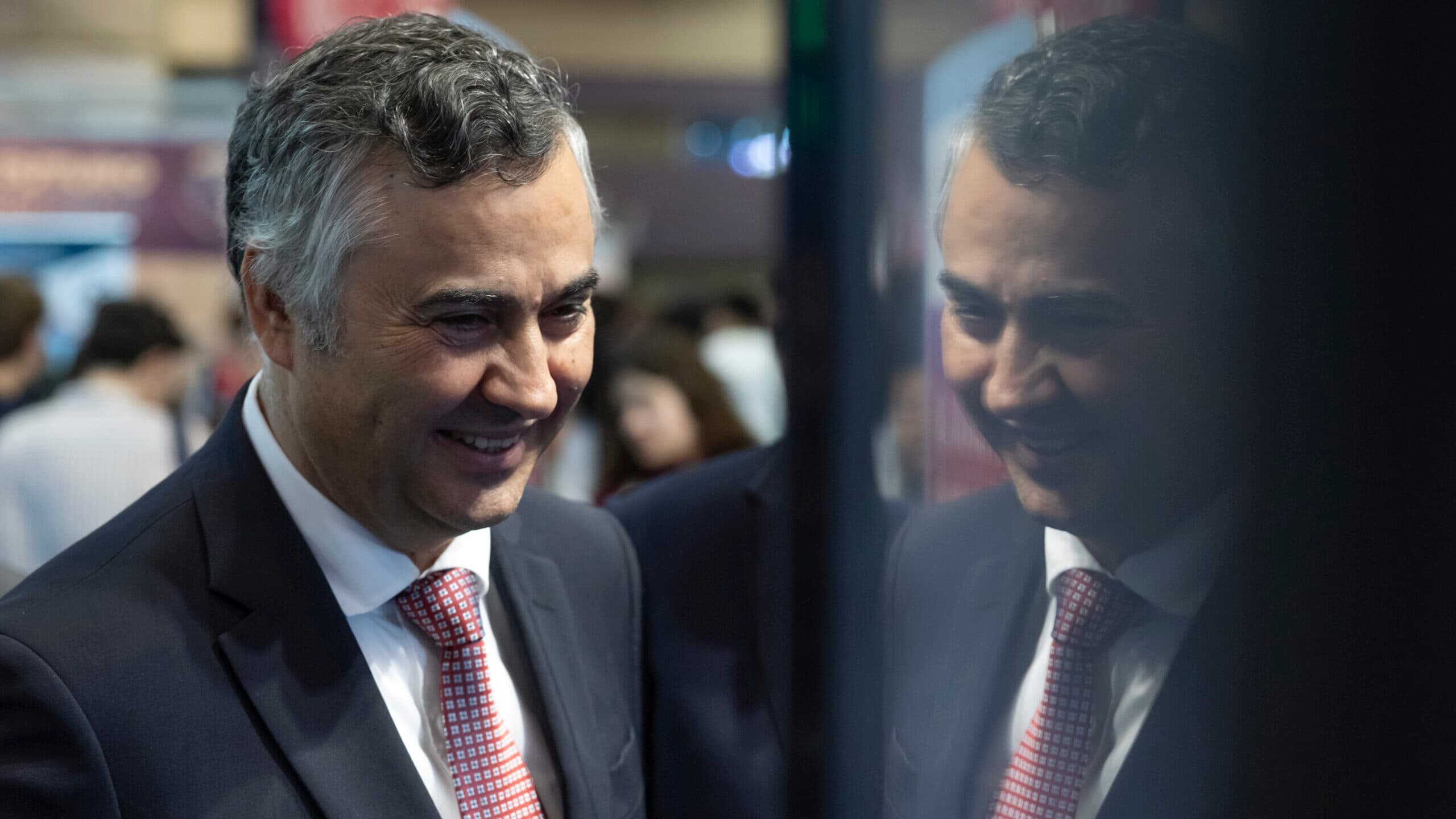 Minister of Education defends increasing tuition fees again