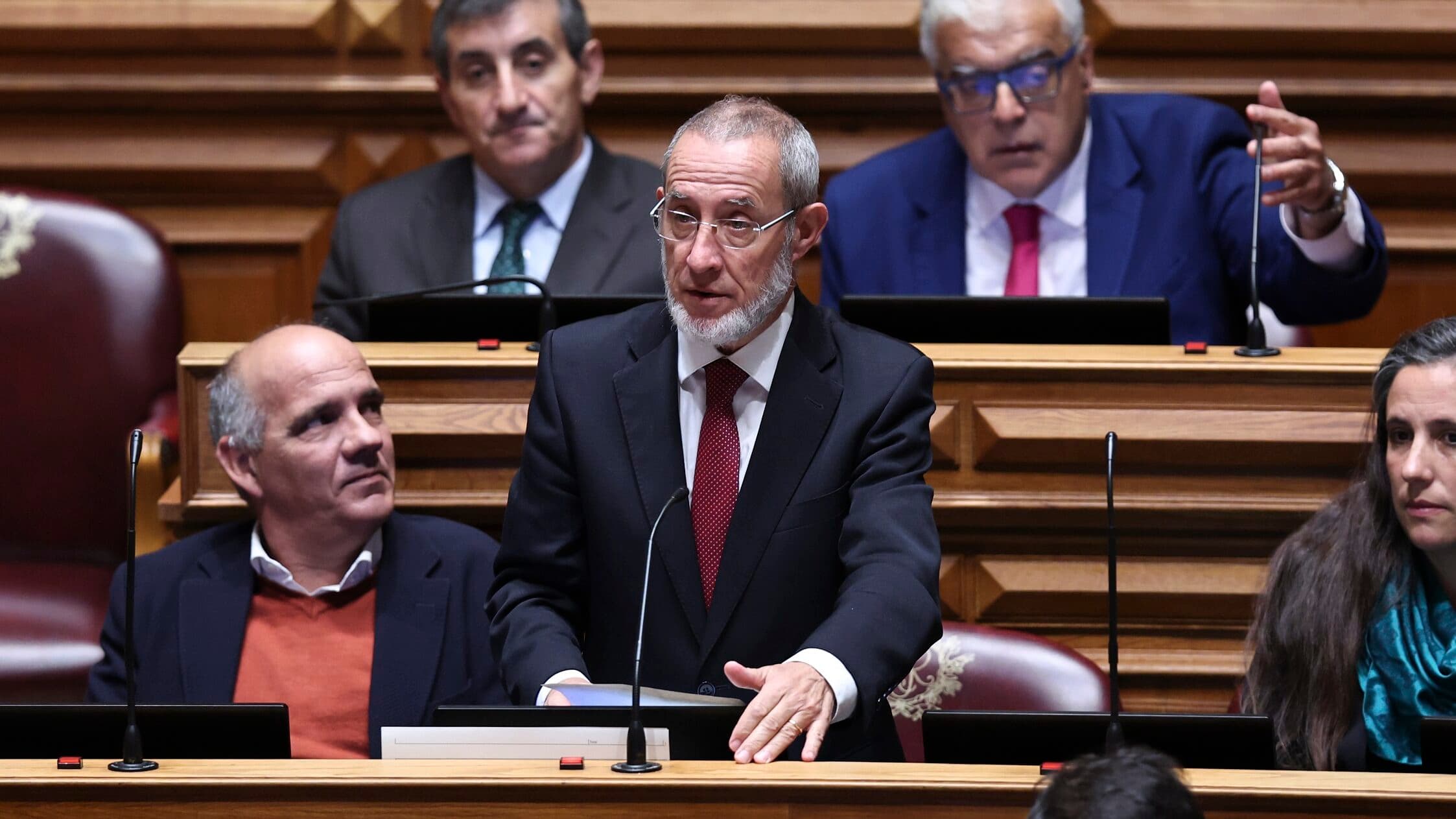 PCP moves forward with amendment to competition law (requested by the AdC) to prevent more cases from expiring