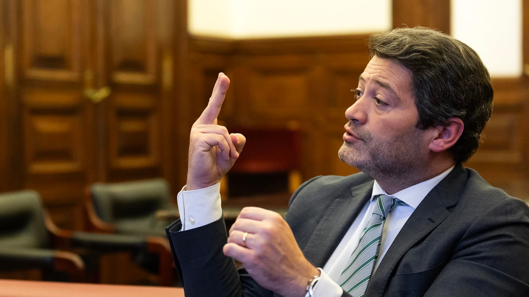 Chega summons Santos Pereira to parliament to explain Centeno's pension