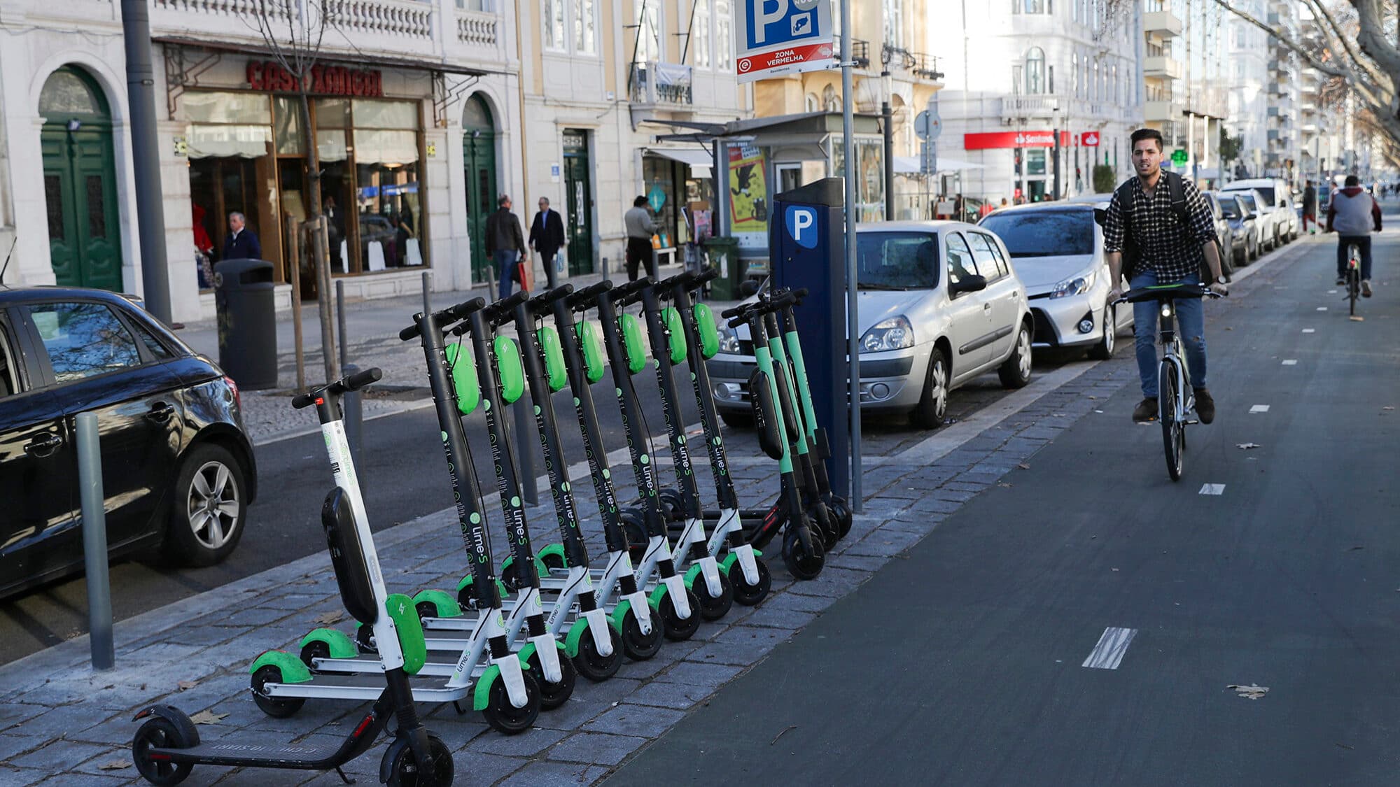 Bolt, Lime and Byrd contest referendum on e-scooters in Lisbon proposed by ACP