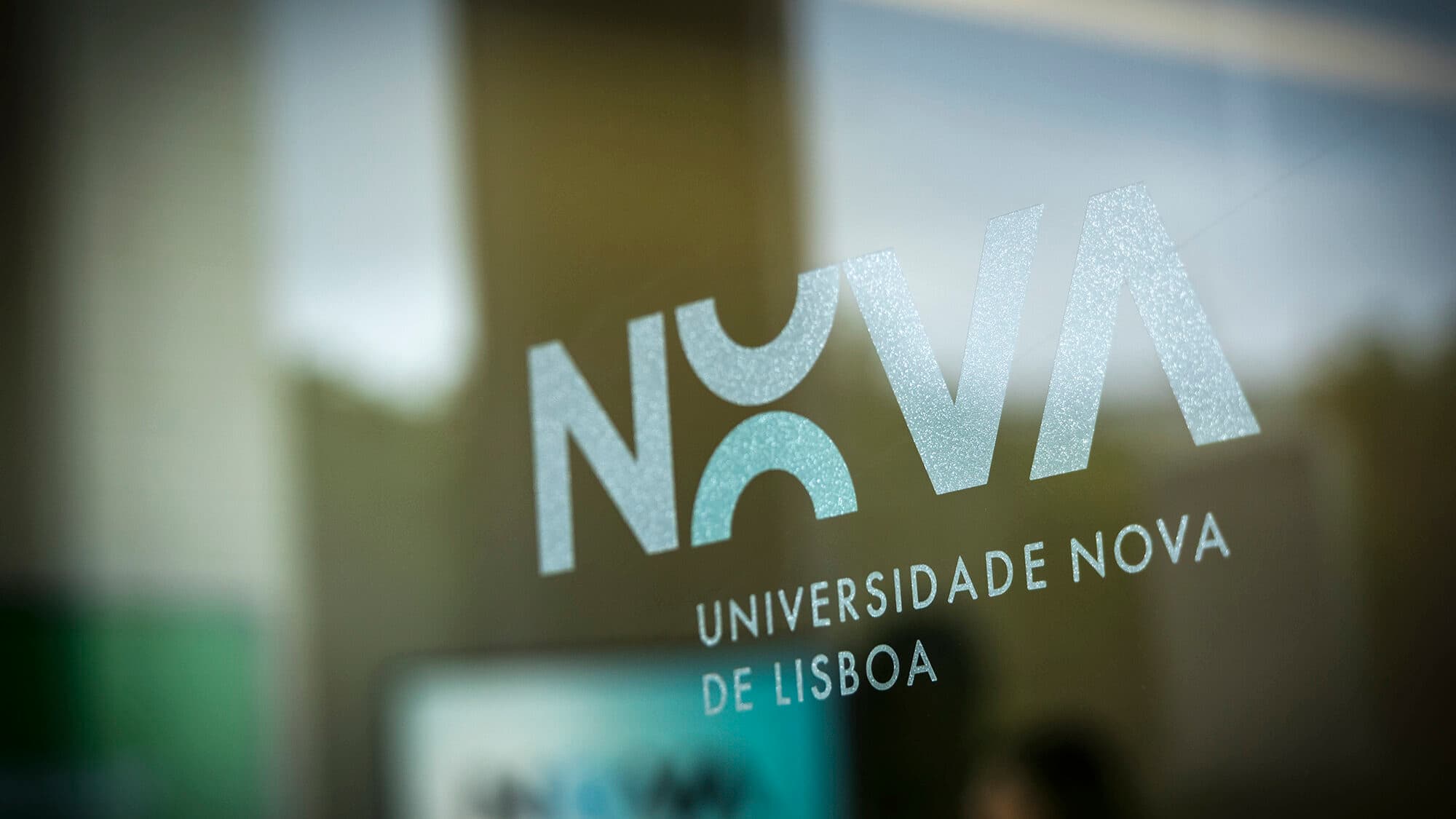 Lack of quorum halts repeat election for rector of Nova de Lisboa
