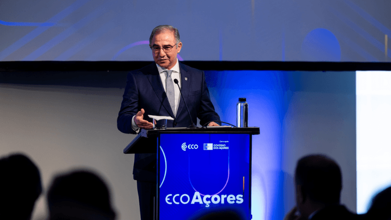 Azores challenged to transform insularity into value