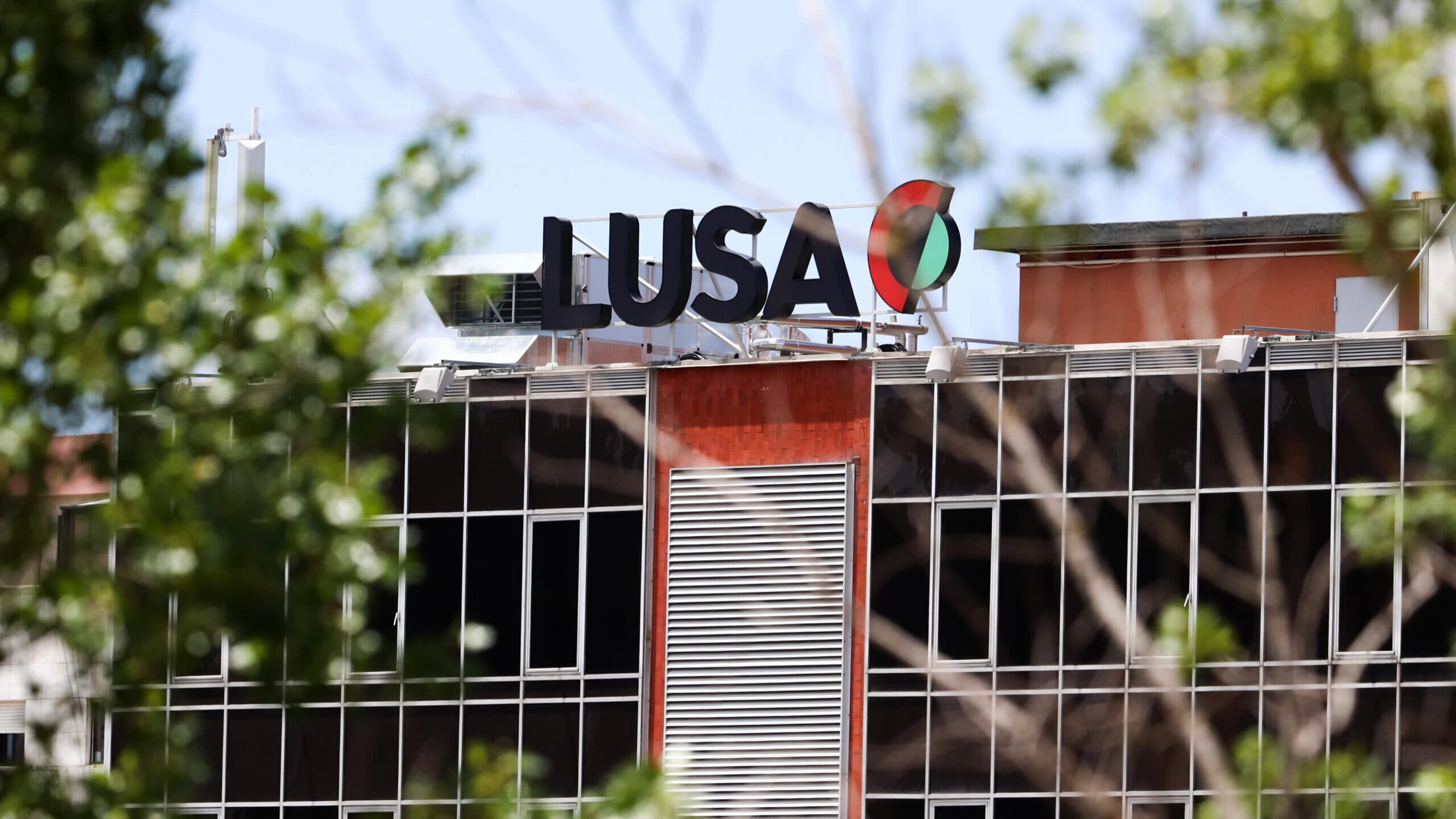 Lusa workers' representatives call for mobilisation against new statutes