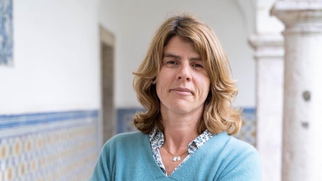 War, economic hardship, and social media exacerbate the decline in inclusion