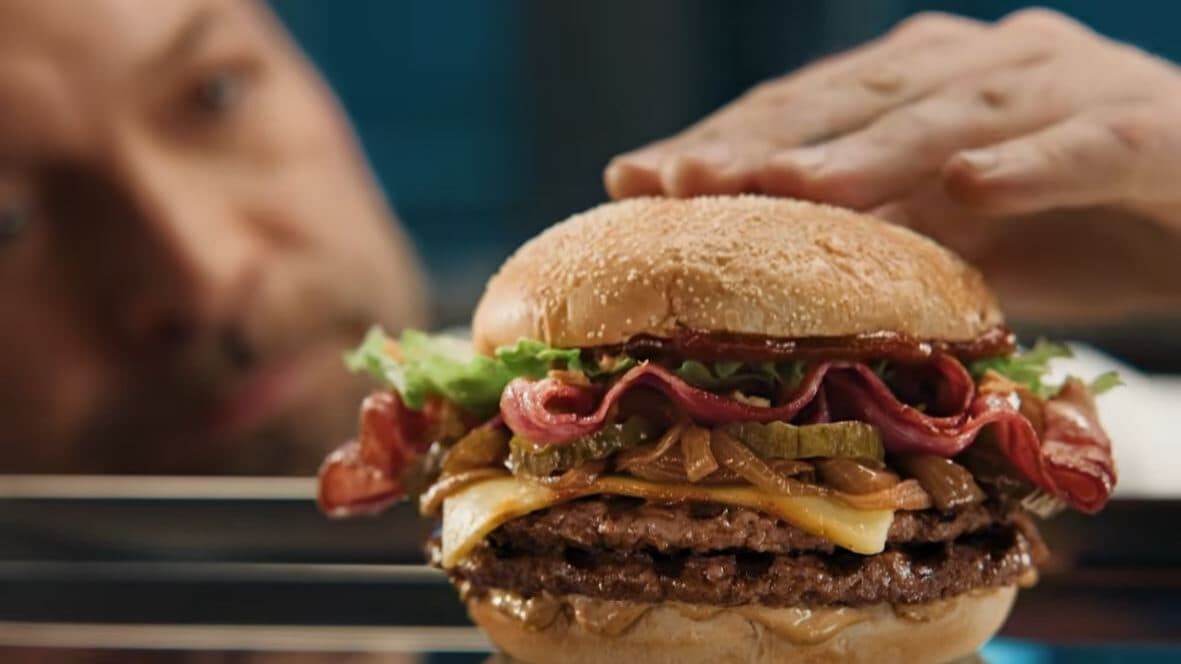 “Inspired by my native Bosnia” is the motto of the new campaign that brings Burger King and chef Ljubomir back together