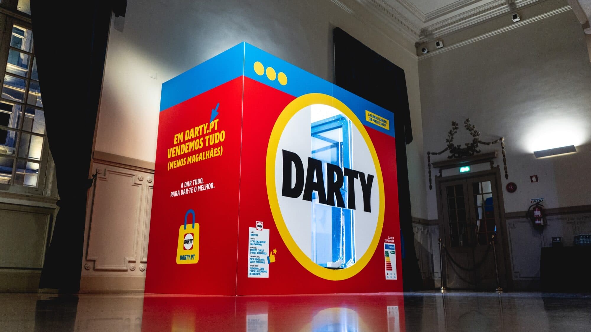 Darty partners with the radio soap opera 'Cataplana de Paixão' and the musical 'Sr. Engenheiro'