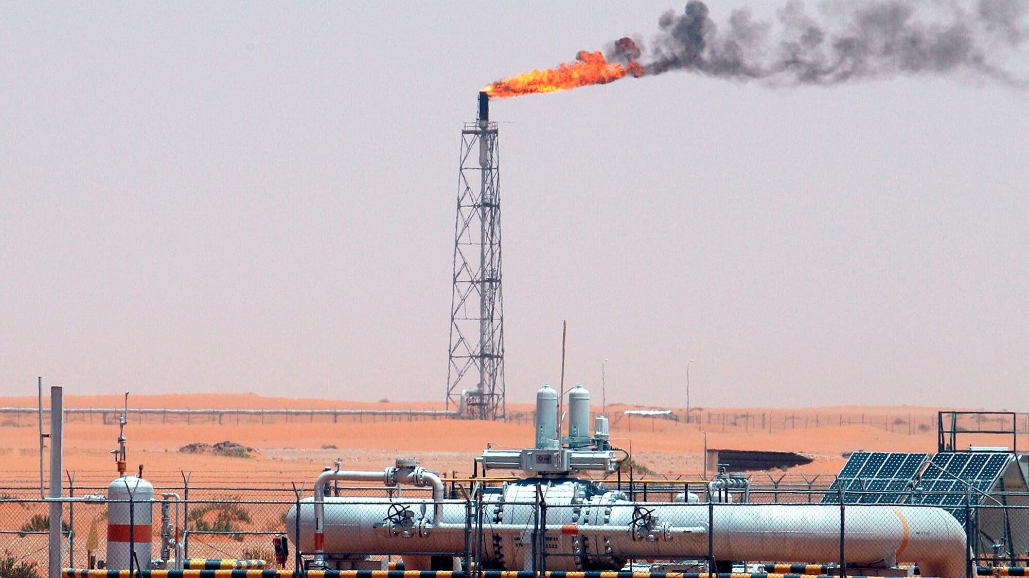 Brussels gives 'green light' to tax on extraordinary profits of energy companies