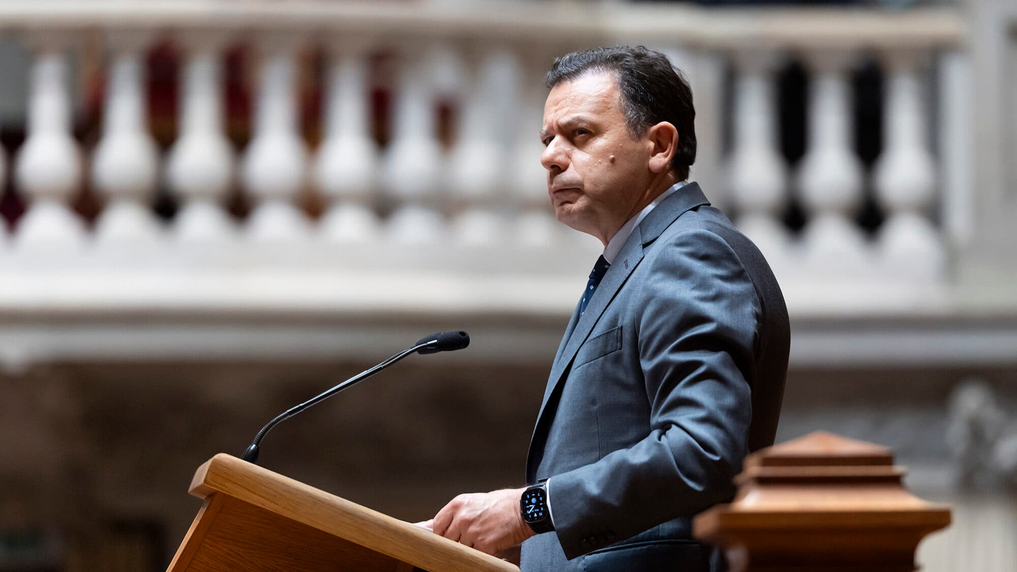 Montenegro returns to Parliament amid MAI controversy and Seguro's report on storms