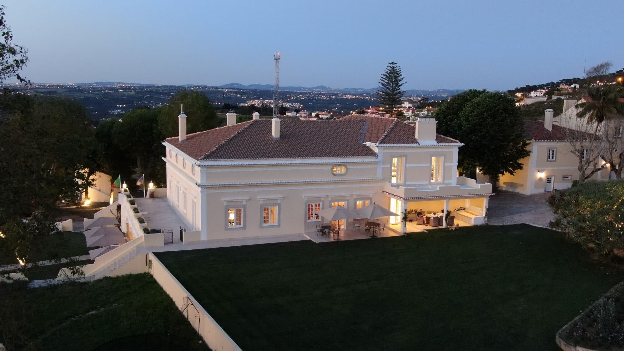 Colares estate for sale for 19 million on the international market