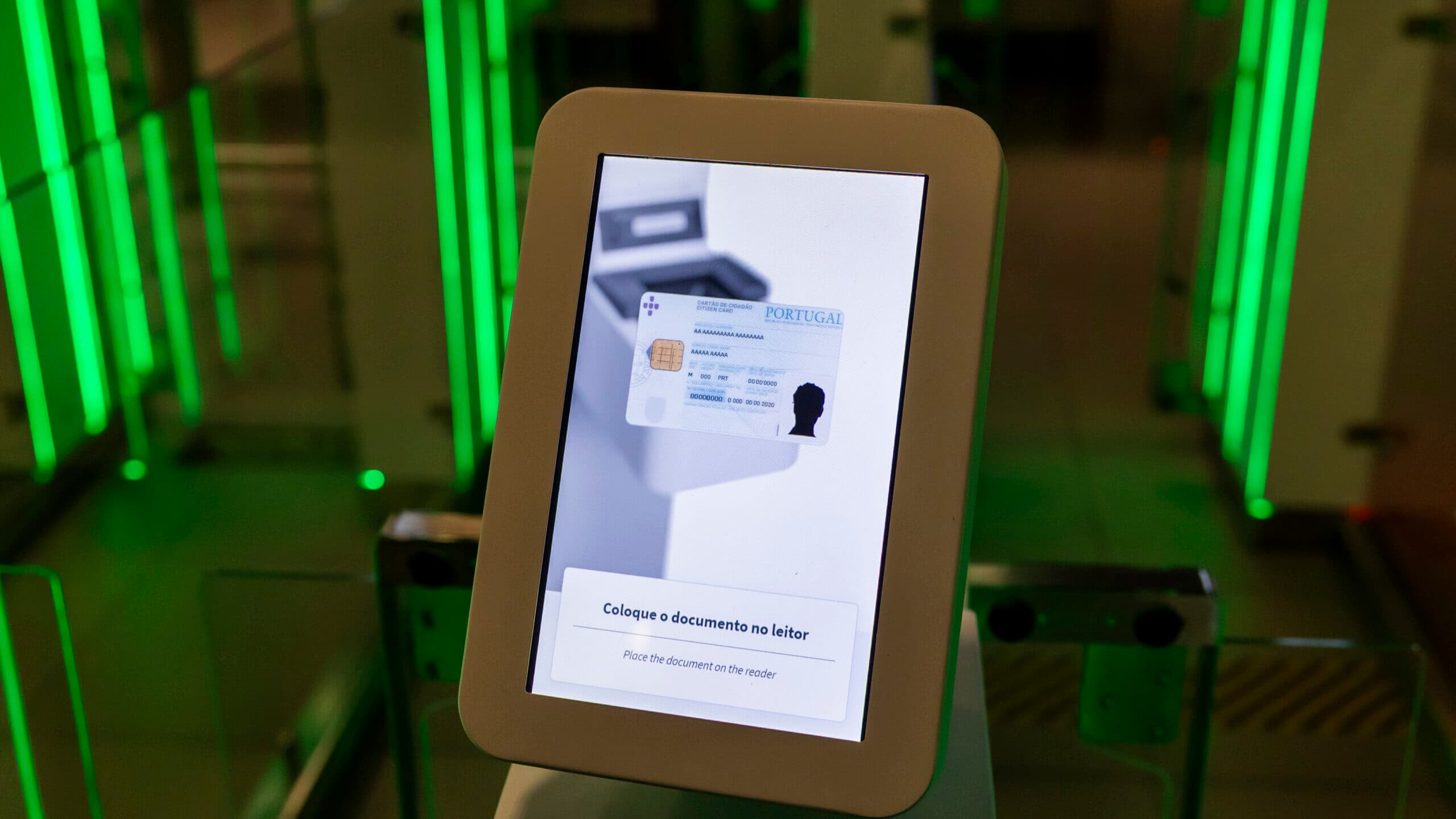 Portugal may suspend biometric registration at airports if necessary