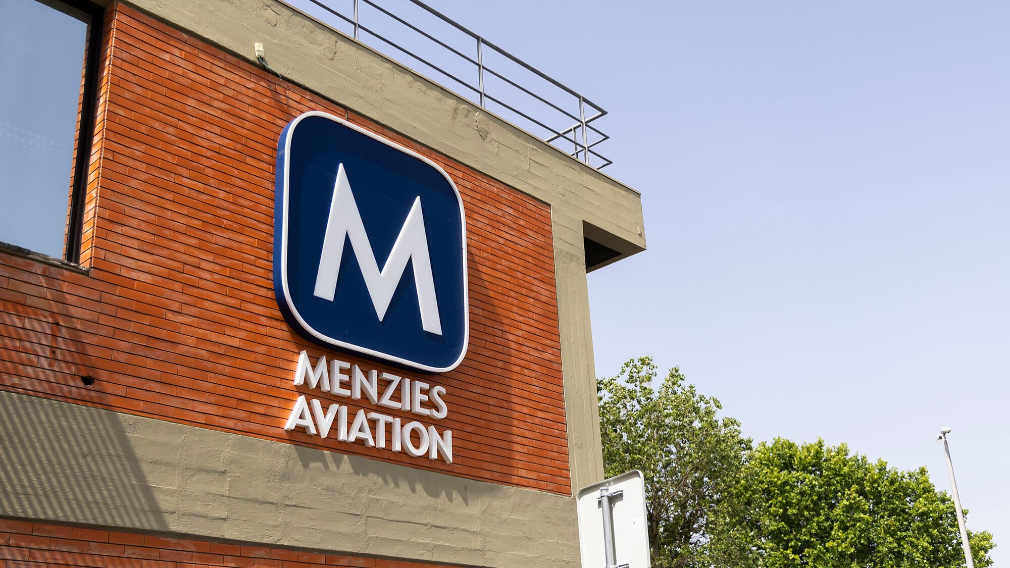 Menzies wins tender for handling services at Lisbon, Porto, and Faro airports