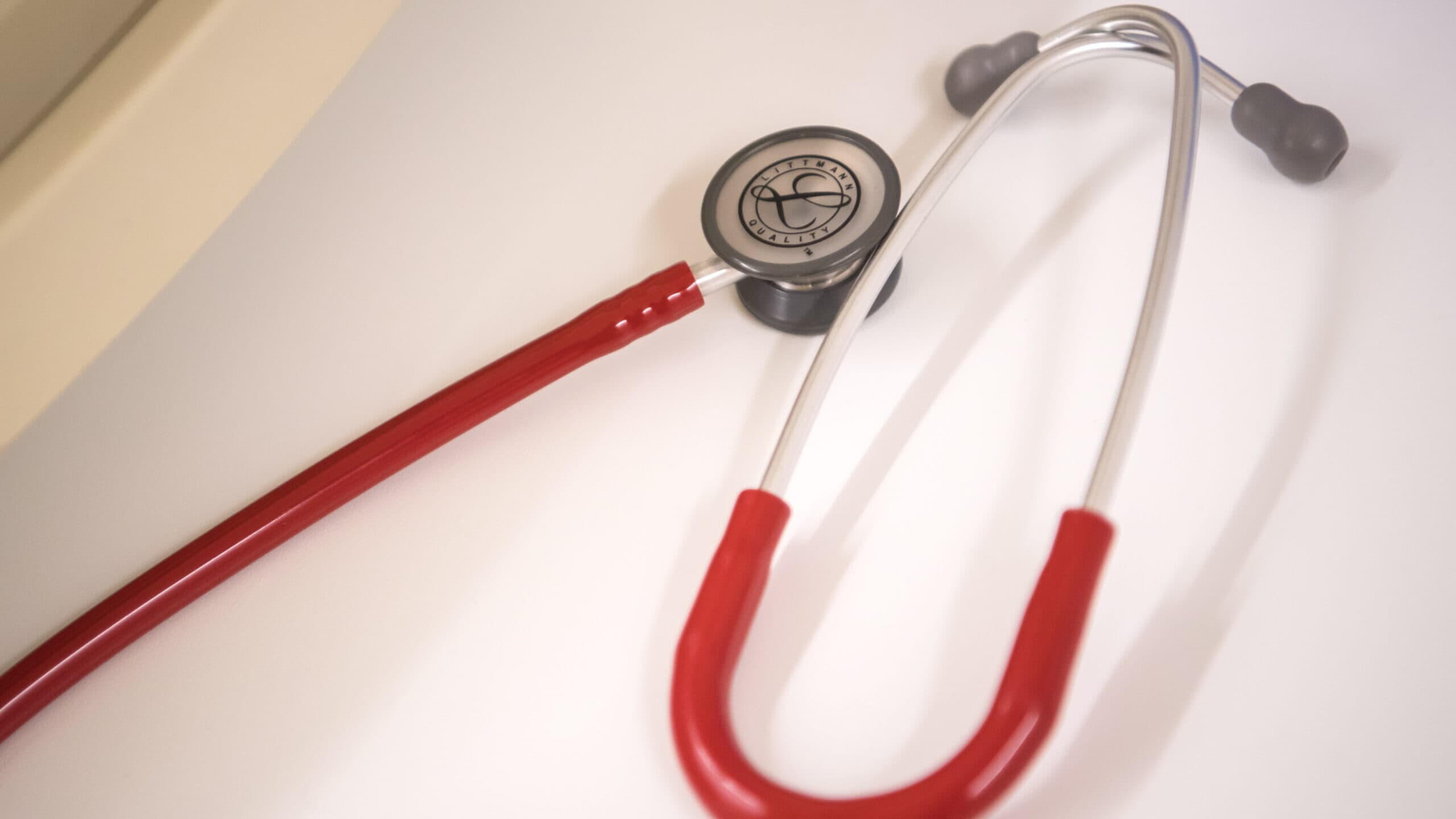 NHS lacks mechanism to update amounts paid to private providers for exams