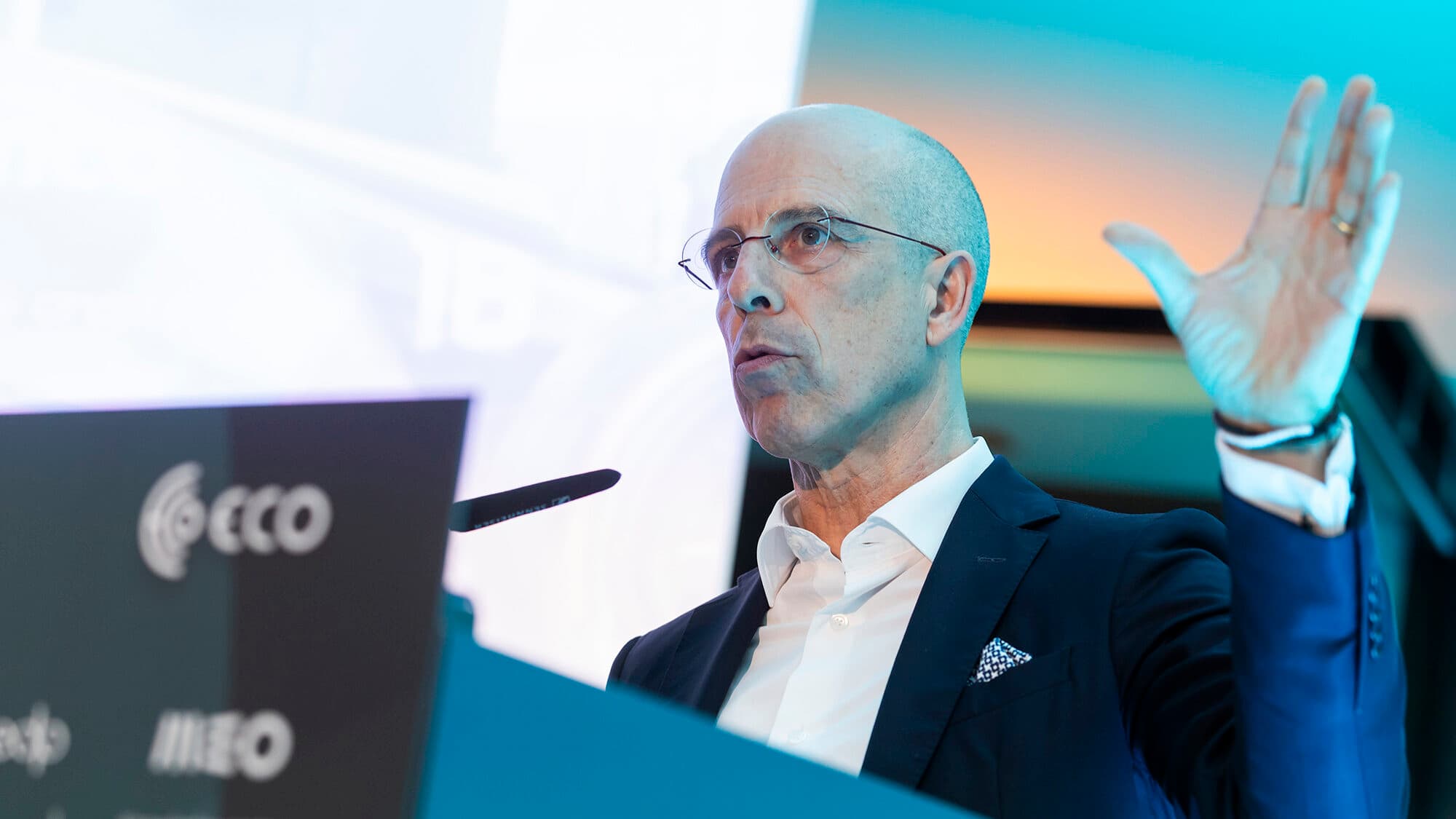 “Organizations that decide quickly are those that have prepared how they decide,” warns Jorge Portugal