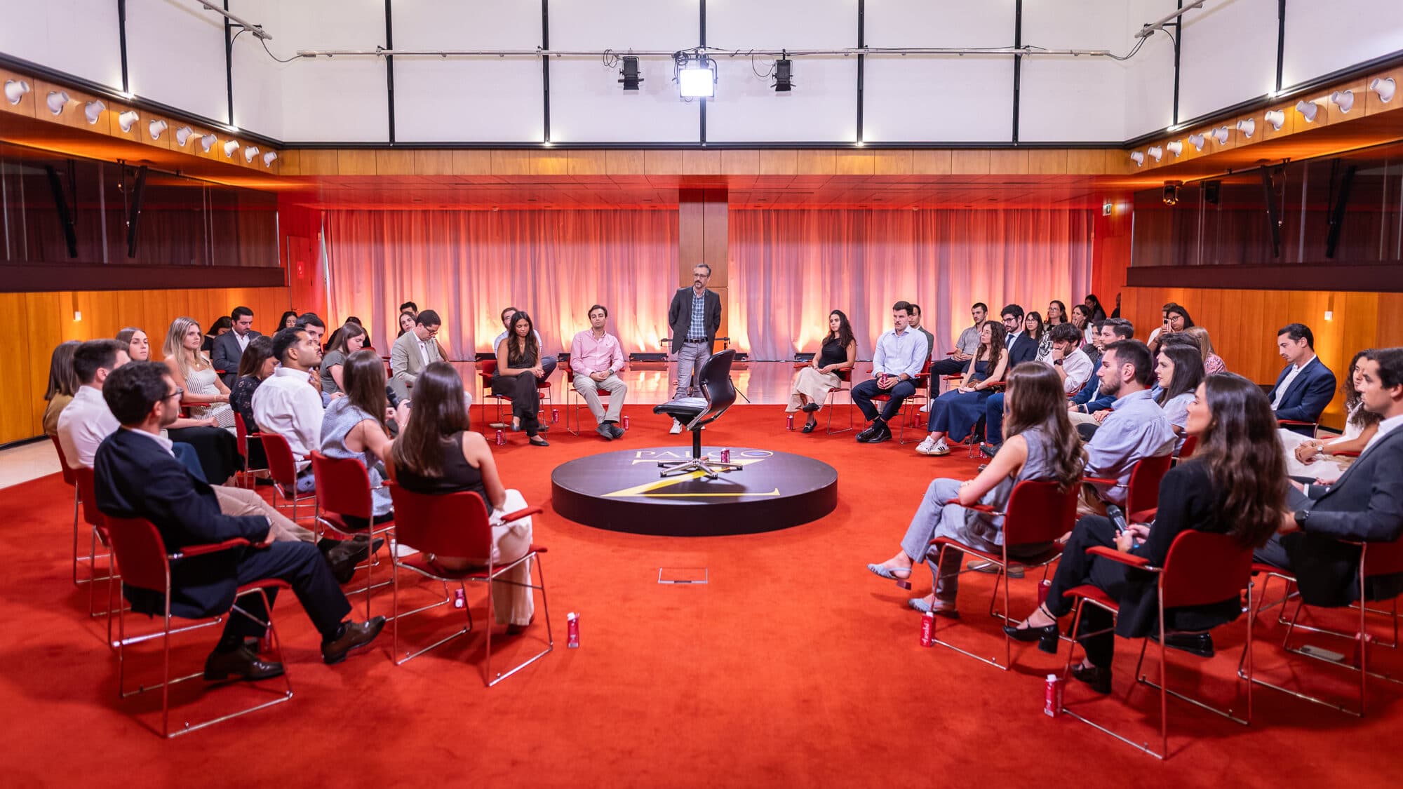 Stage Z: The generation with the desire to change the business paradigm and stay in Portugal