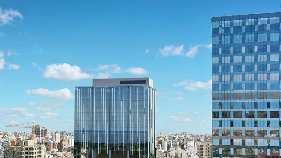 Aveiro company to 'unload' JPMorgan toilet cisterns in Argentina