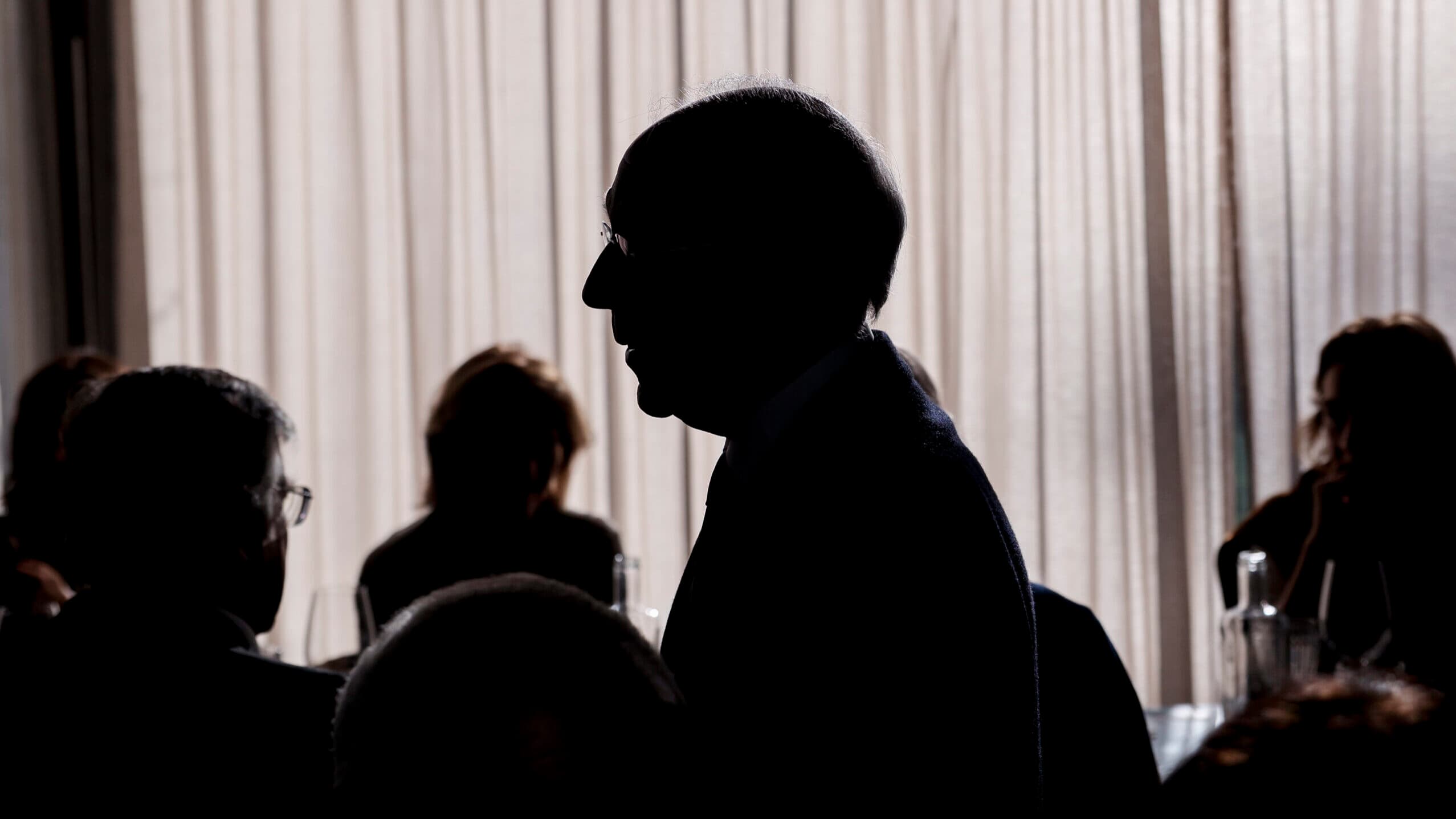 Marques Mendes states that his “political action has ended” but admits to returning to commentary