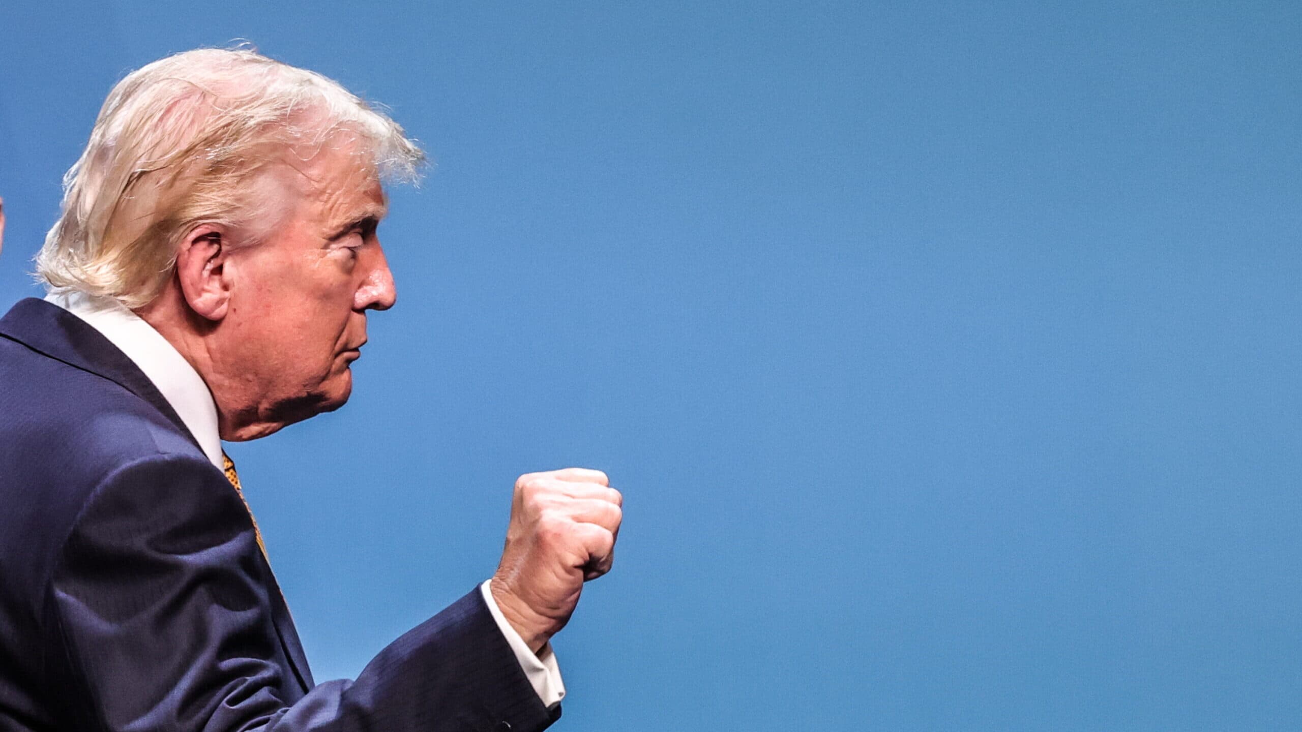 Trump praises Europe for releasing diesel