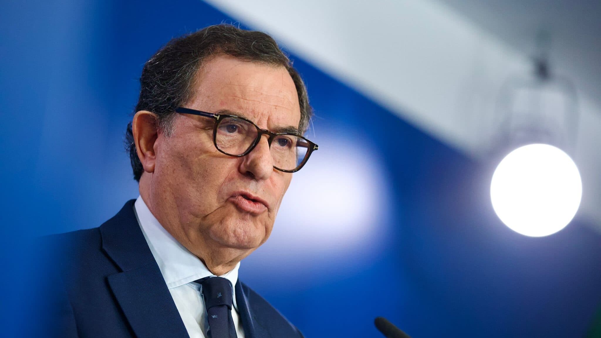 Cost of reducing income tax and pension bonuses 'could lower fuel prices by 24 cents'