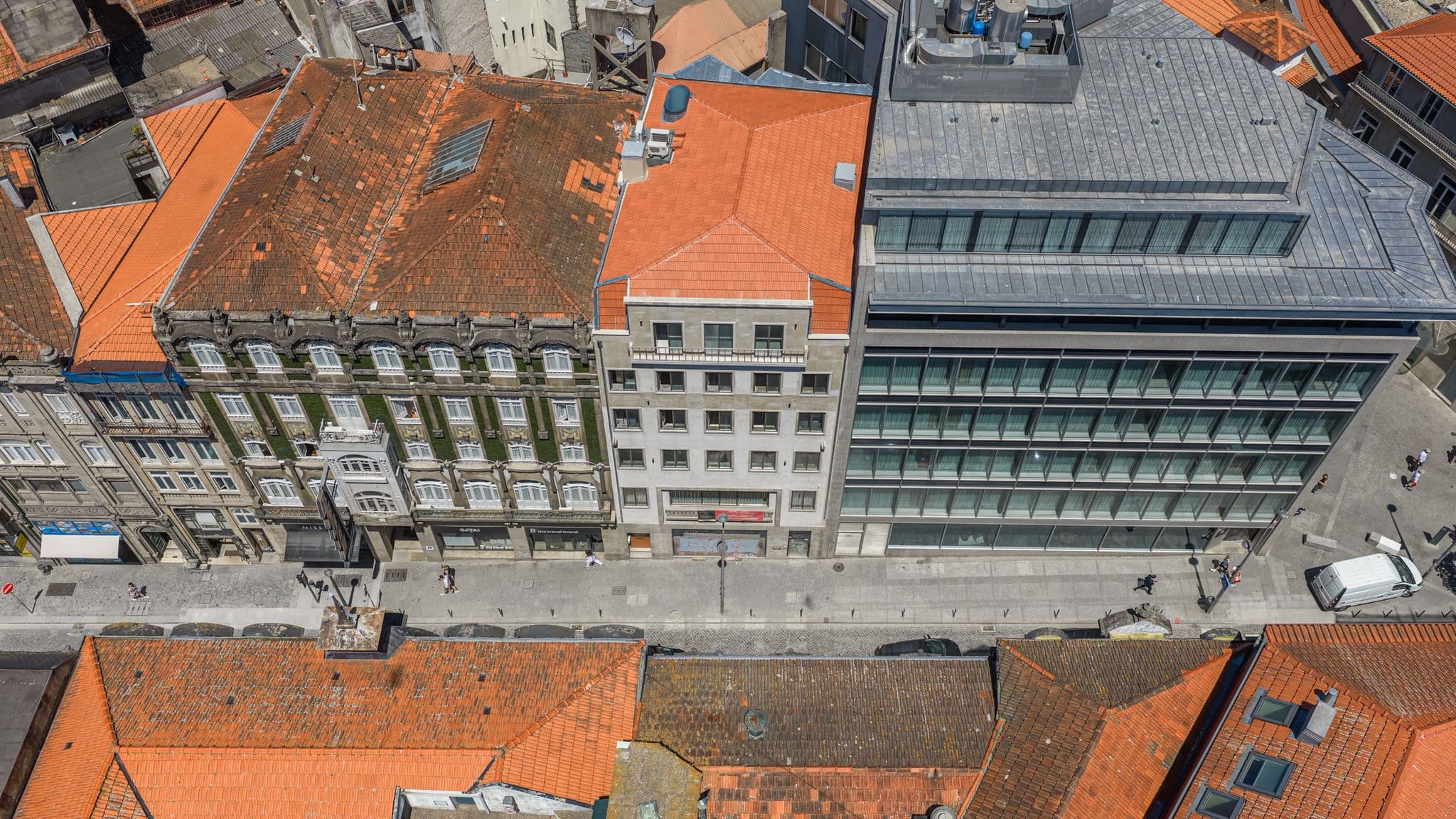Israelis convert former bank into luxury residential building
