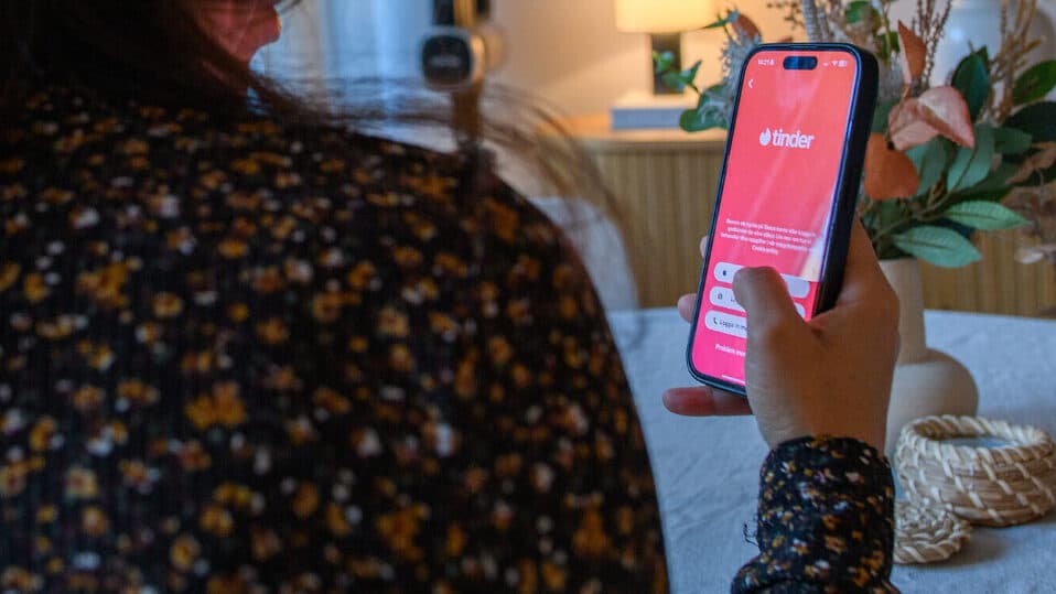 Tinder sues Portuguese engineer who created Swipeless for dinners between strangers