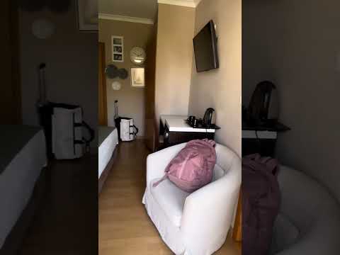 Lisbon city center hotel. Villa Nova Guesthouse 