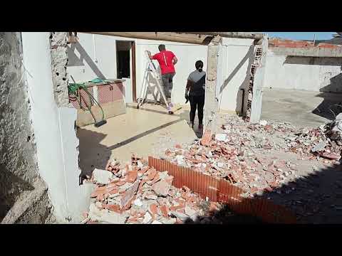 Grotty storeroom to open entertainment area |  Near Nazaré and Alcobaça, Portugal's Silver Coast