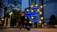 Eurozone economy contracts in April after 15 months of growth