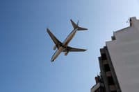 Inflatable structure flies two metres after plane passes, injuring two children in Loures