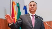 Minister admits "great inequalities" in Education in Portugal