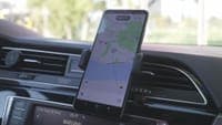 Fake TVDE driver steals 900 euros from passenger after demanding excessive fare