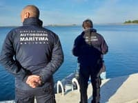 Maritime Police seize five vessels for illegal Manila clam fishing in the Tagus