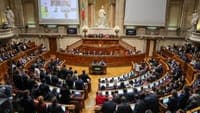 Parliament approves bills to regulate access to the NHS for non-resident foreigners