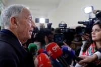 Marcelo awarded by foreign journalists for being close to the people and distant from pedestals