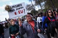 Hundreds of people protest in Lisbon for the right to housing