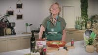 "Shopping with the Chef" - Chef Tia Cátia's Açorda Recipe with Coriander Pesto