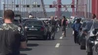 Traffic restored in the south-north direction on the 25 de Abril bridge after accident