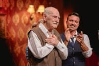 "Live everyone, keep living and don't think about death, it's not worth it": Ruy de Carvalho returned to the stage