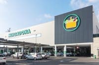 Mercadona fired employee after hiring a detective to follow him. Now they must reinstate him