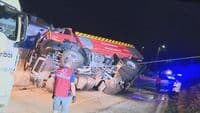 Amarante fire engine crash kills one person