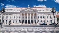 "It would be very unreasonable to speak of precariousness at the D. Maria II National Theatre." Administration responds to workers complaining about lack of working conditions