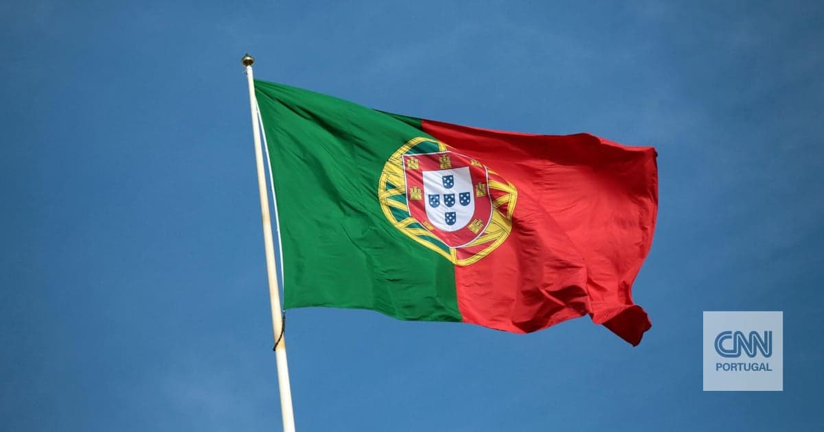LIVE | Seguro gives his first speech at the Portugal Day celebrations
