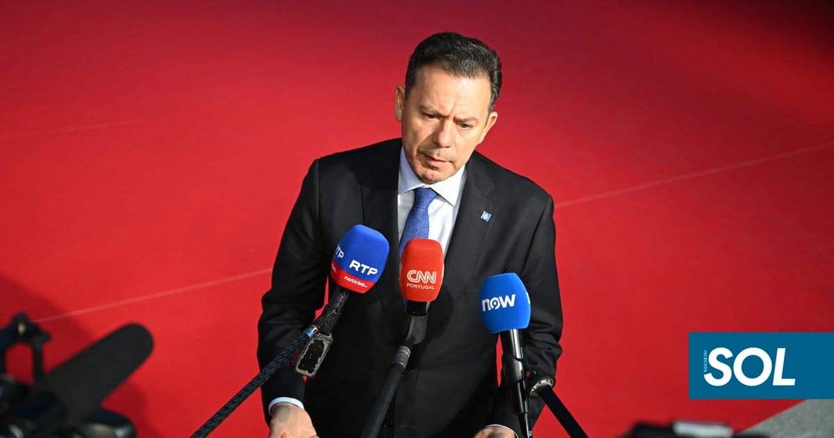 Portugal declares national mourning for victims in Venezuela