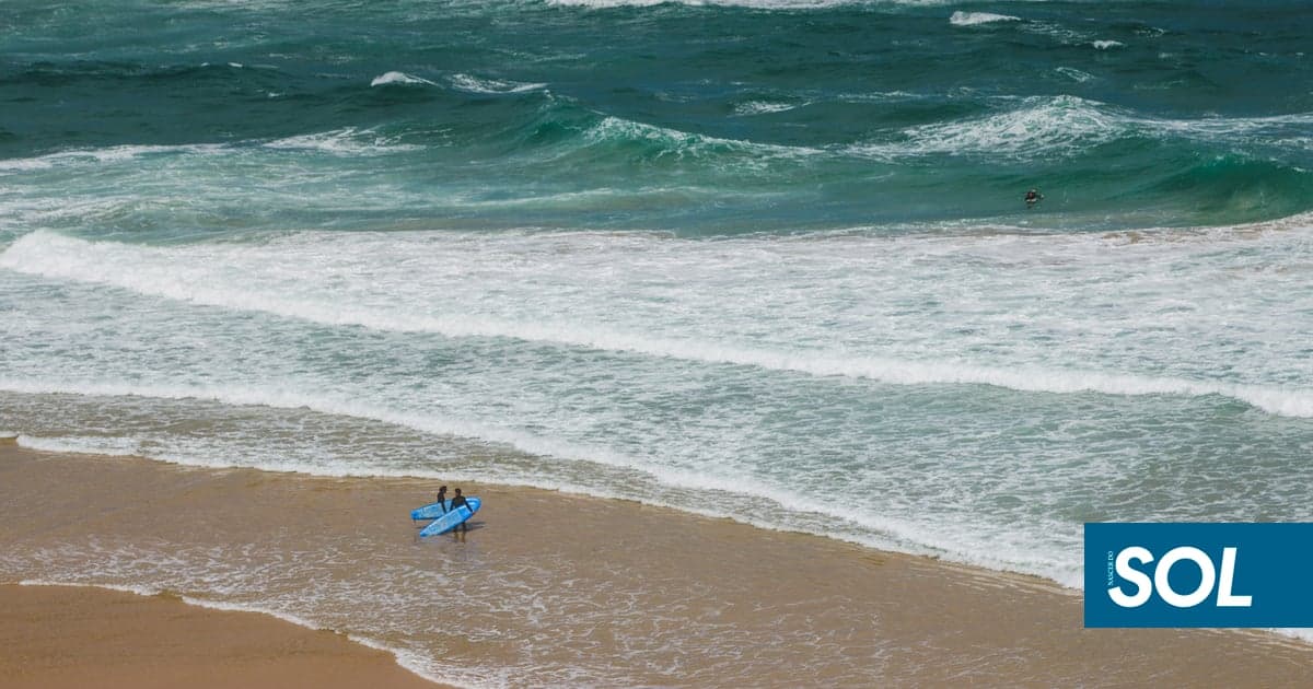 Portugal has 559 beaches with excellent water quality