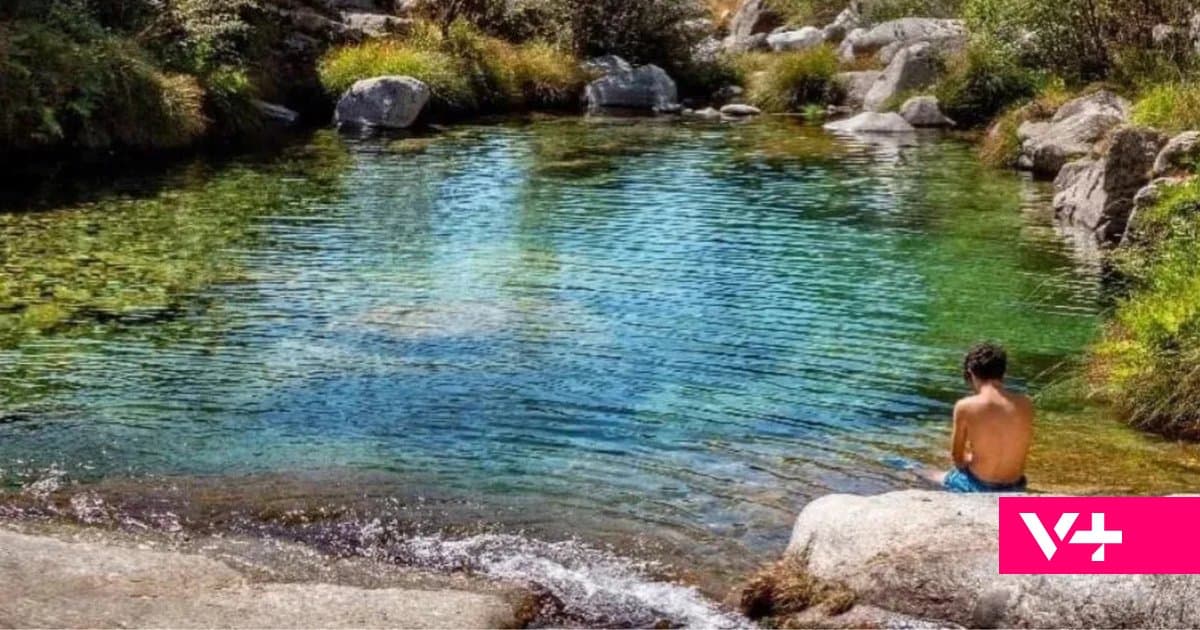 Forget the postcards from Switzerland. This is the paradise of crystal-clear natural pools and it is in Portugal