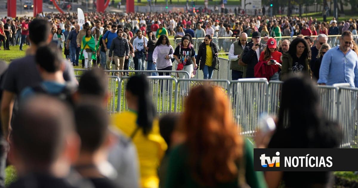 Brazilians in Portugal voted against the government in recent years. Now, the country prepares for historic elections