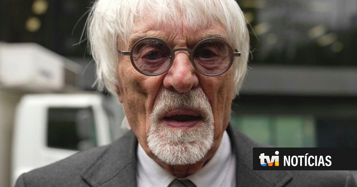 Ecclestone: 'I brought the gun from Switzerland to Portugal for clay pigeon shooting'