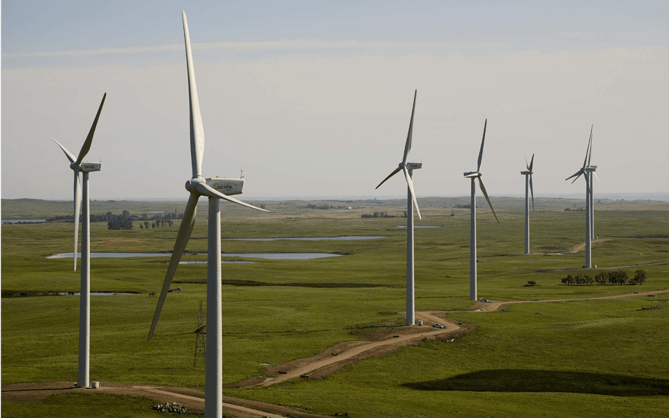 Wind energy secures 25.4% of consumption in 2025 but targets require a swift response, according to the 'Wind Farms in Portugal' report