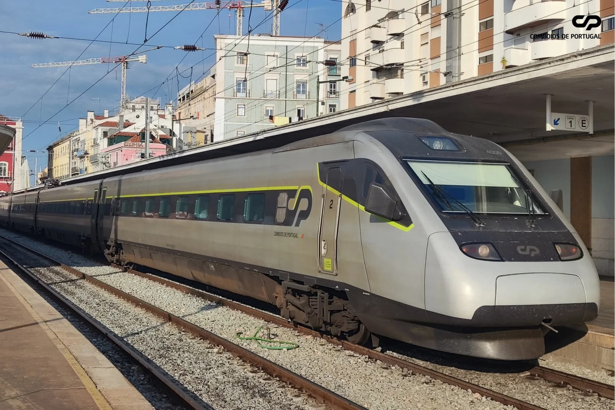 Train travel in Portugal has up to 80% discount; see how to take advantage - SAPO